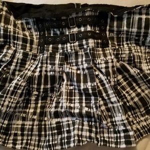 TRIPP black and white mini skirt